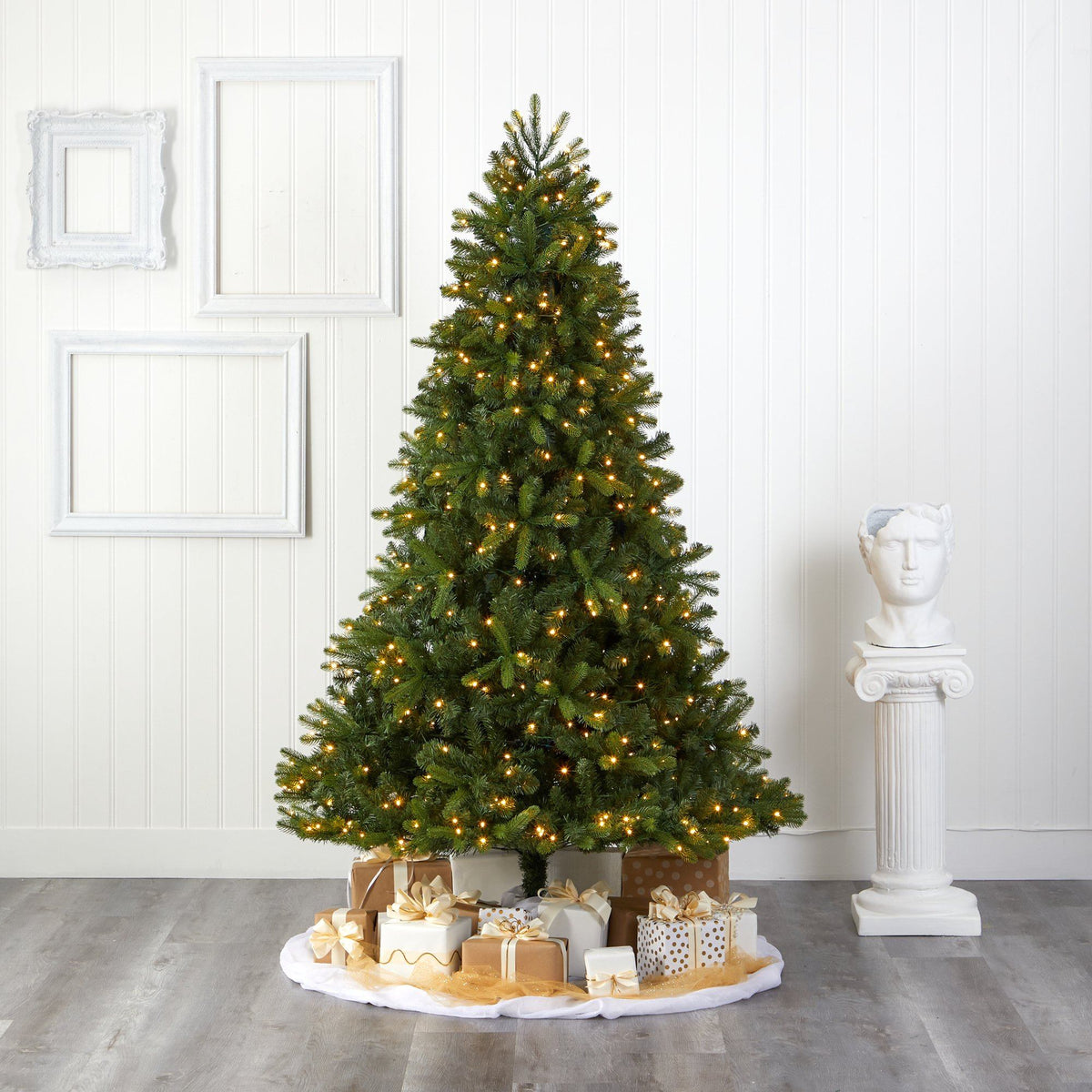 7' New Haven Spruce “Natural Look” Artificial Christmas Tree with 500 LED Lights