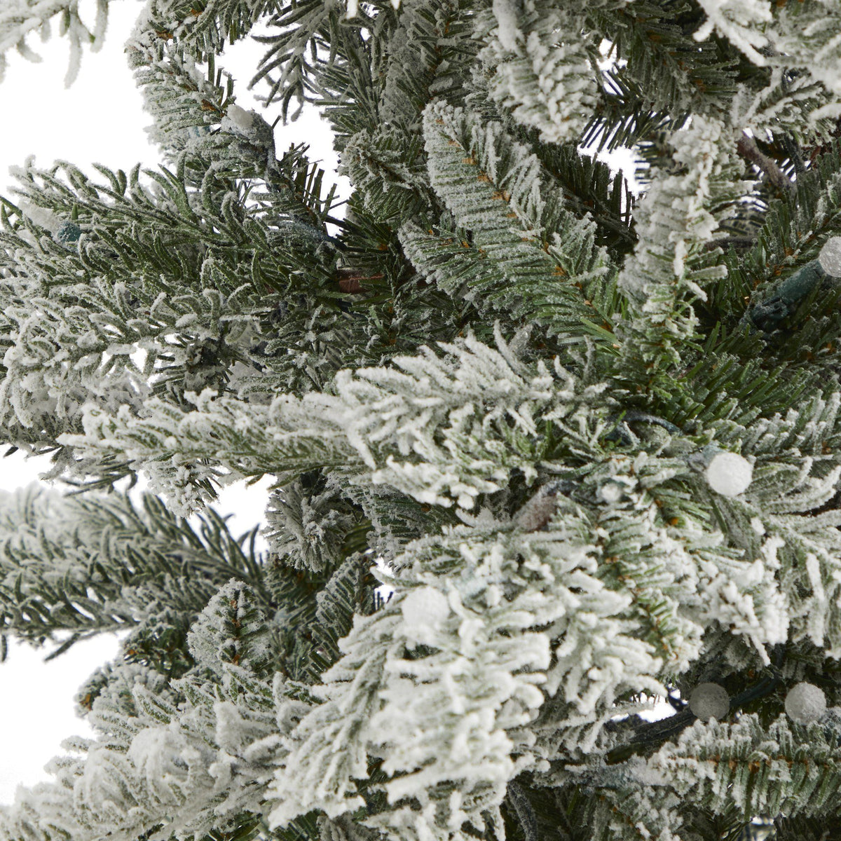 7.5' Slim Flocked Nova Scotia Spruce Artificial Christmas Tree with 450 Warm White LED Lights and 909 Bendable Branches