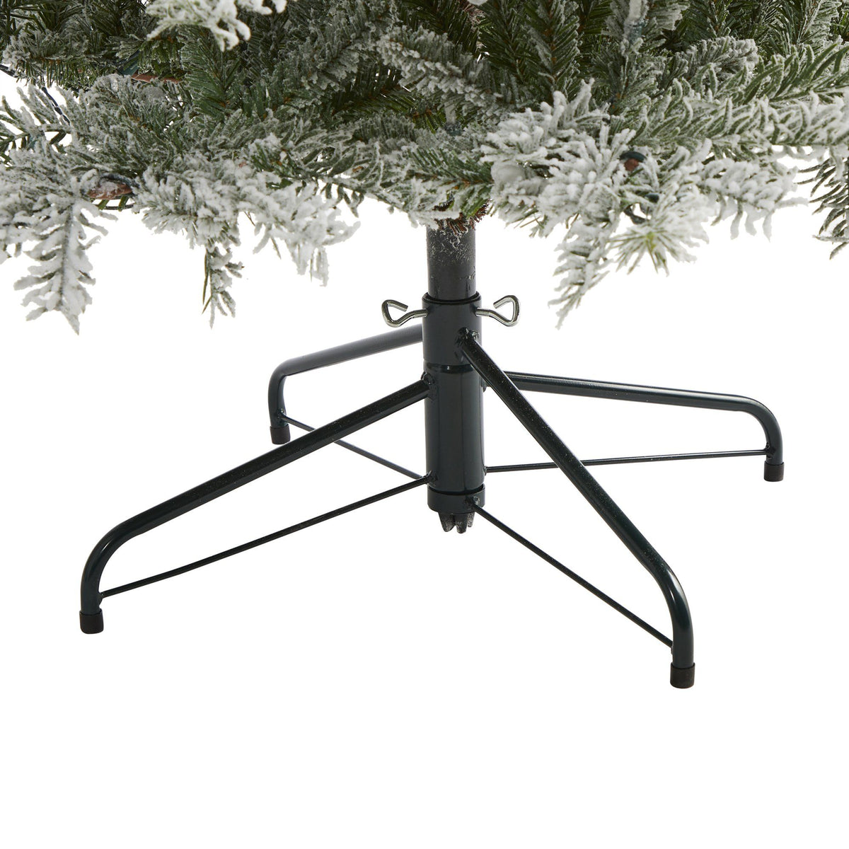 7.5' Slim Flocked Nova Scotia Spruce Artificial Christmas Tree with 450 Warm White LED Lights and 909 Bendable Branches